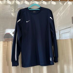 Men’s Nike large shirt